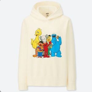 Kaws x Uniqlo hoodie